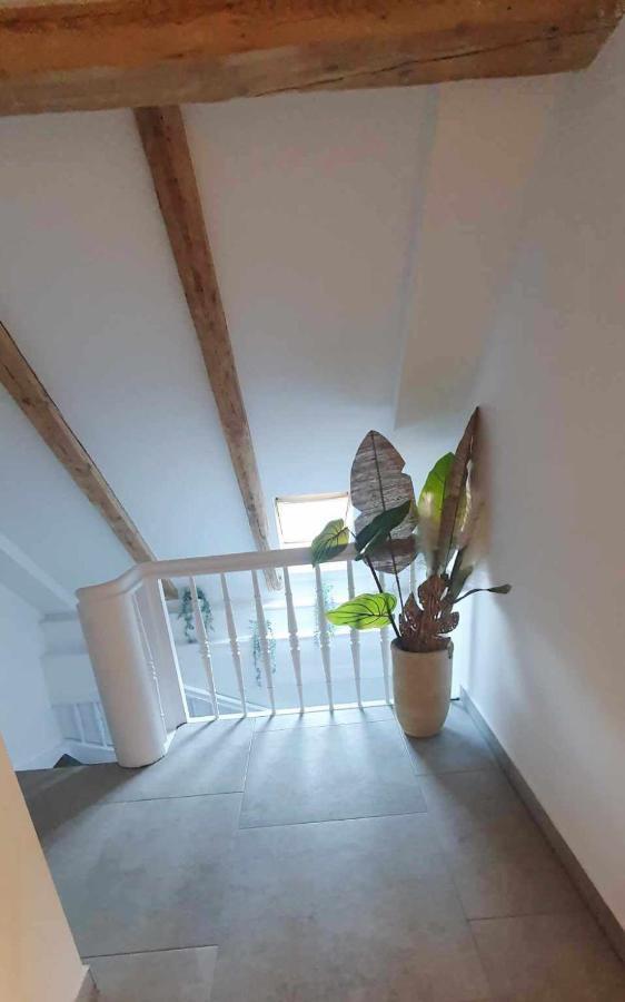 Klimatyczny Apartament Nr 8 Z Widokiem Na Gory Sowie Bielawa  Kültér fotó