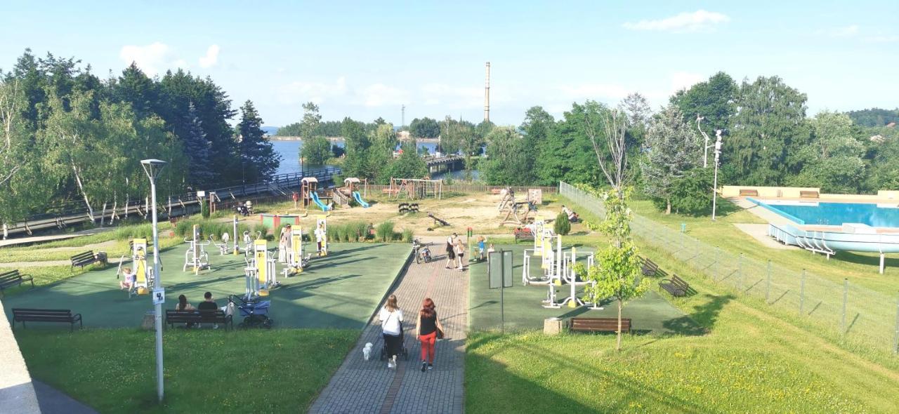 Klimatyczny Apartament Nr 8 Z Widokiem Na Gory Sowie Bielawa  Kültér fotó