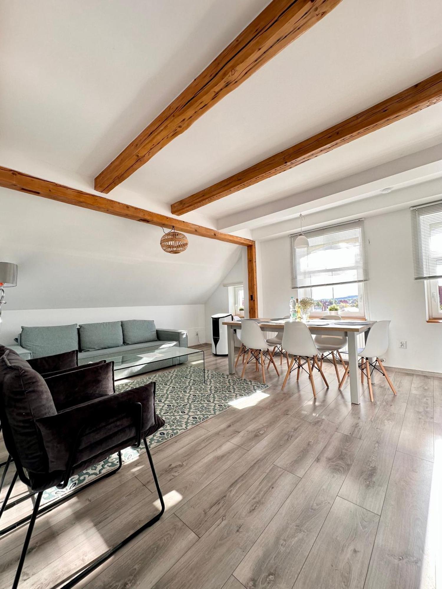 Klimatyczny Apartament Nr 8 Z Widokiem Na Gory Sowie Bielawa  Kültér fotó